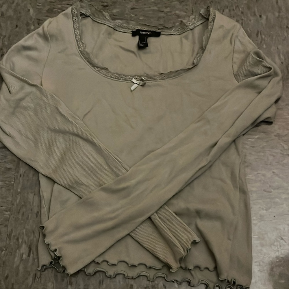 Forever 21 Lace and ruffled top, army green, and size large.